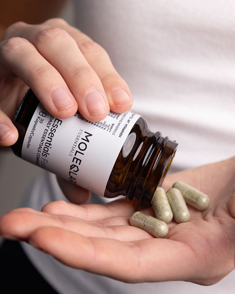 Essentials Formula MoleQlar – vitamine și minerale | 30 capsule